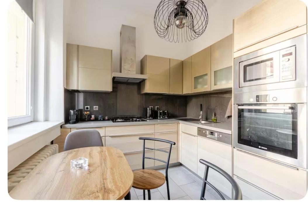Apartman L Praha Centrum Esterno foto